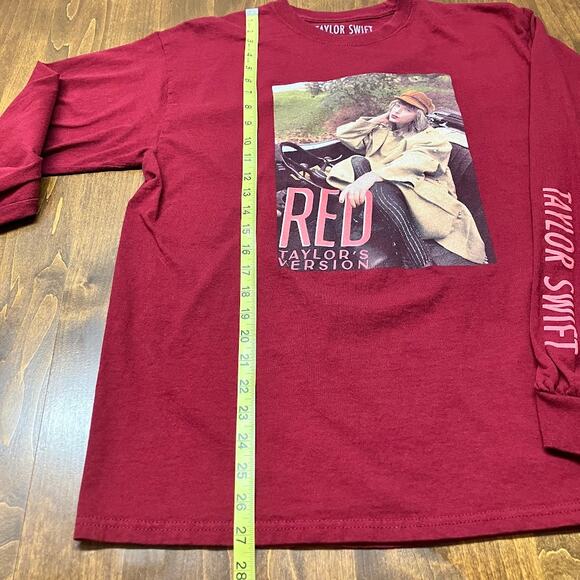 It Was Like Slow Motion Red Long Sleeve Shirt Taylor Swift Official Merch Size L - Picture 4 of 8
